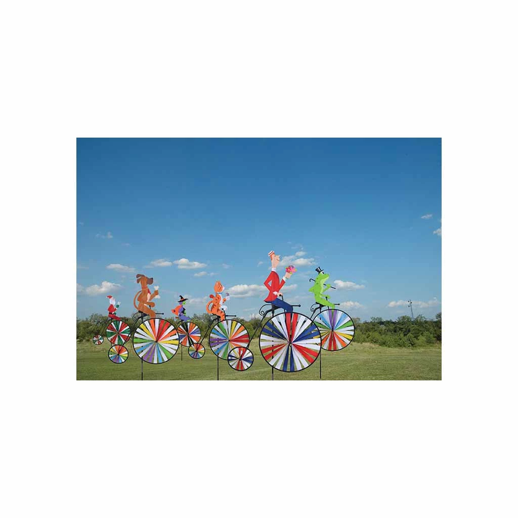 WindGarden High Wheel Bike Spinner - Santa WindGarden 2 WindGarden High Wheel Bike Spinner - Santa WindGarden
